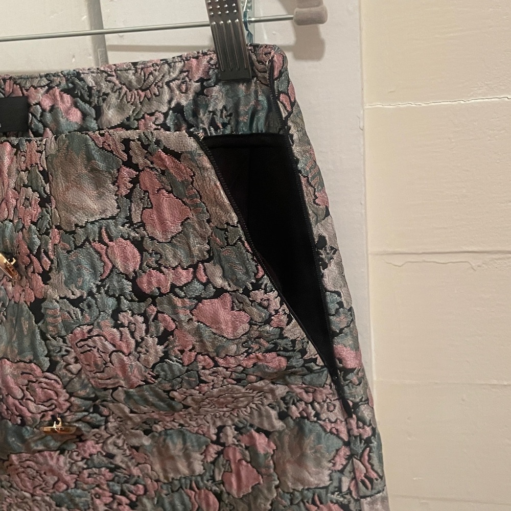 New Abbey Glass Jessica Floral Jacquard High Rise Mini Skirt size Large - Picture 9 of 10